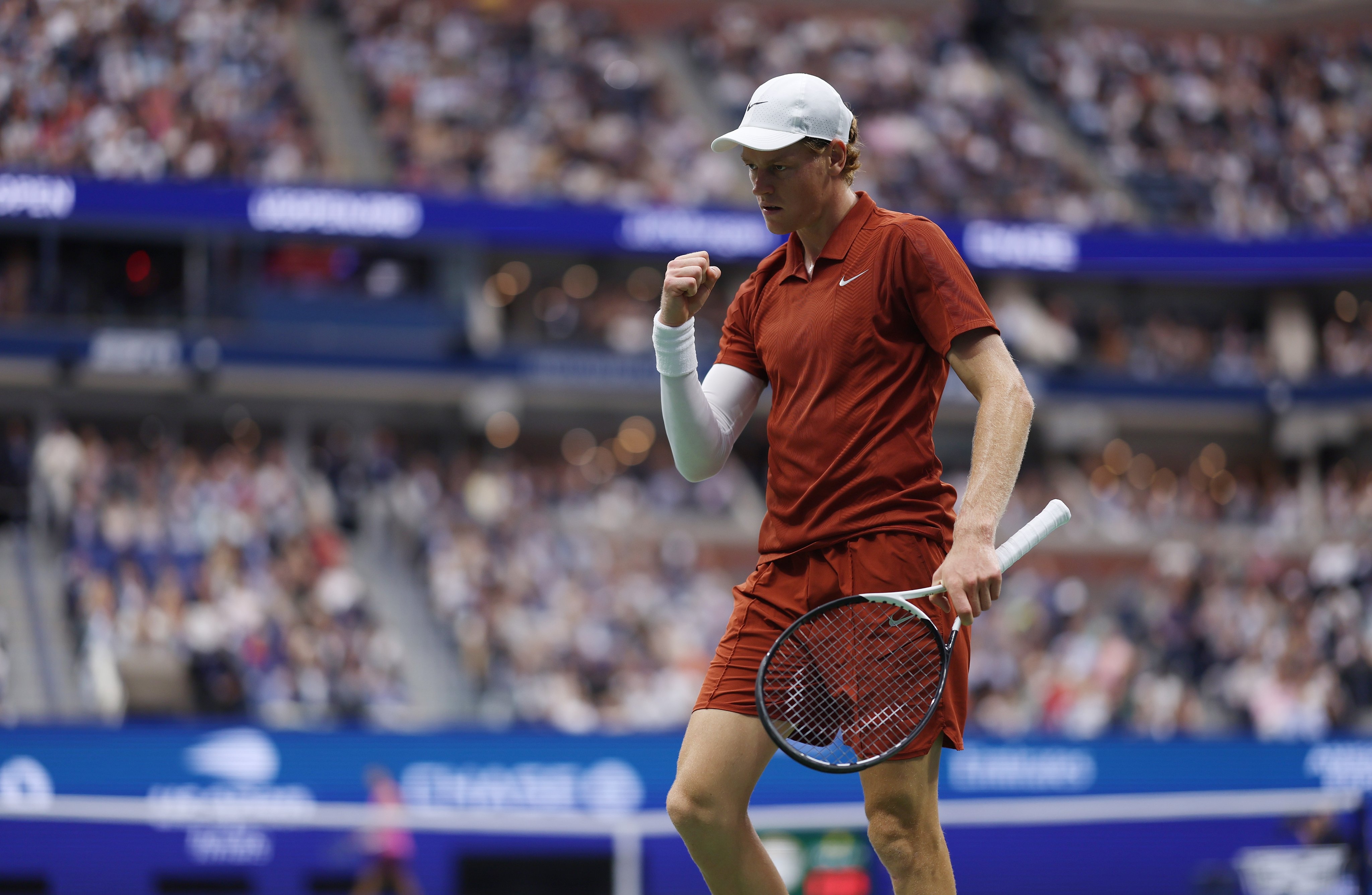 美网轻取法网,辛纳点燃赛场的简单介绍 美网轻取法网,辛纳点燃赛场的简单介绍