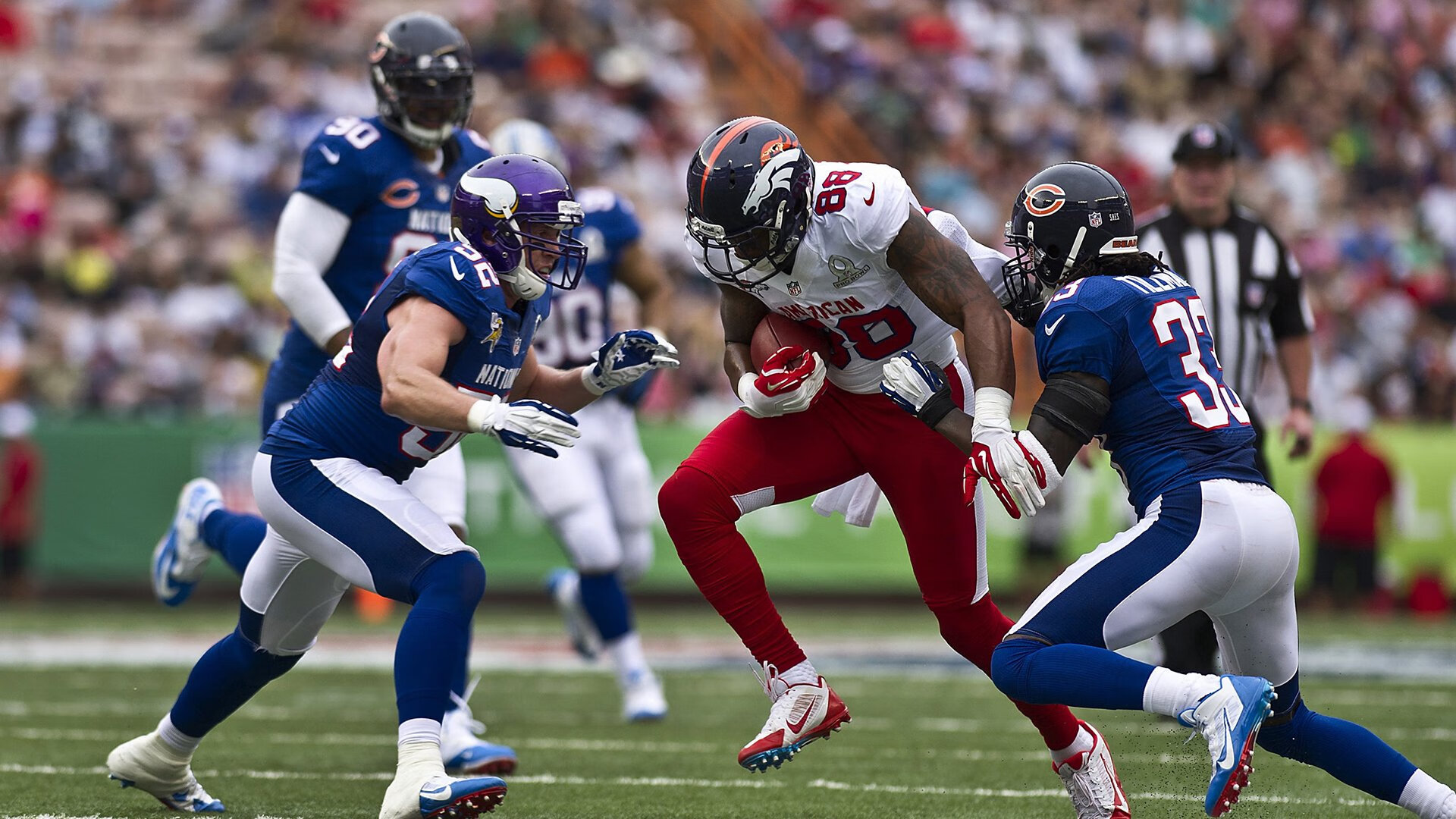 那不勒斯关键战突围伊朗,阿拉巴统治全场,一场跨越文化的足球对话