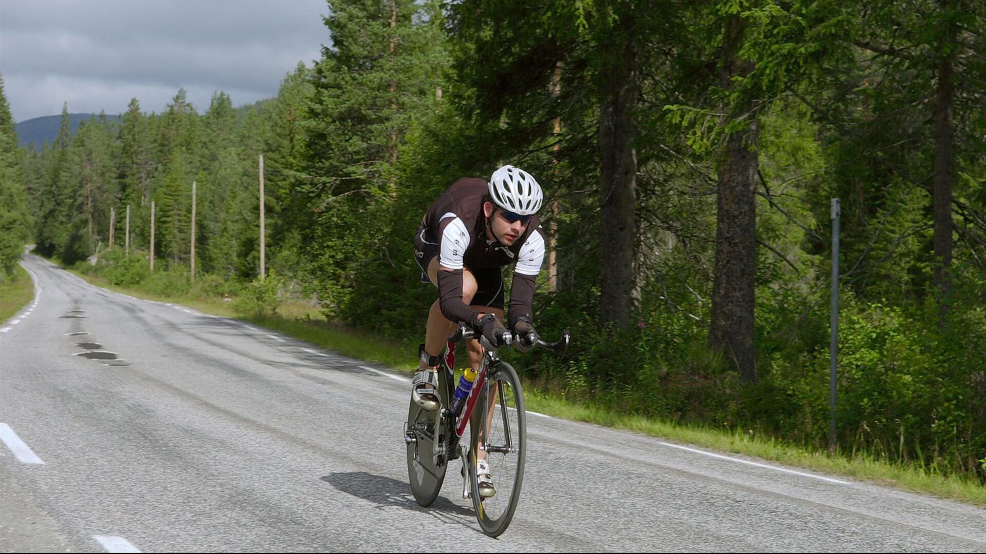 黄黑奇迹！多特蒙德压哨绝杀，欧冠淘汰赛上演惊魂夜