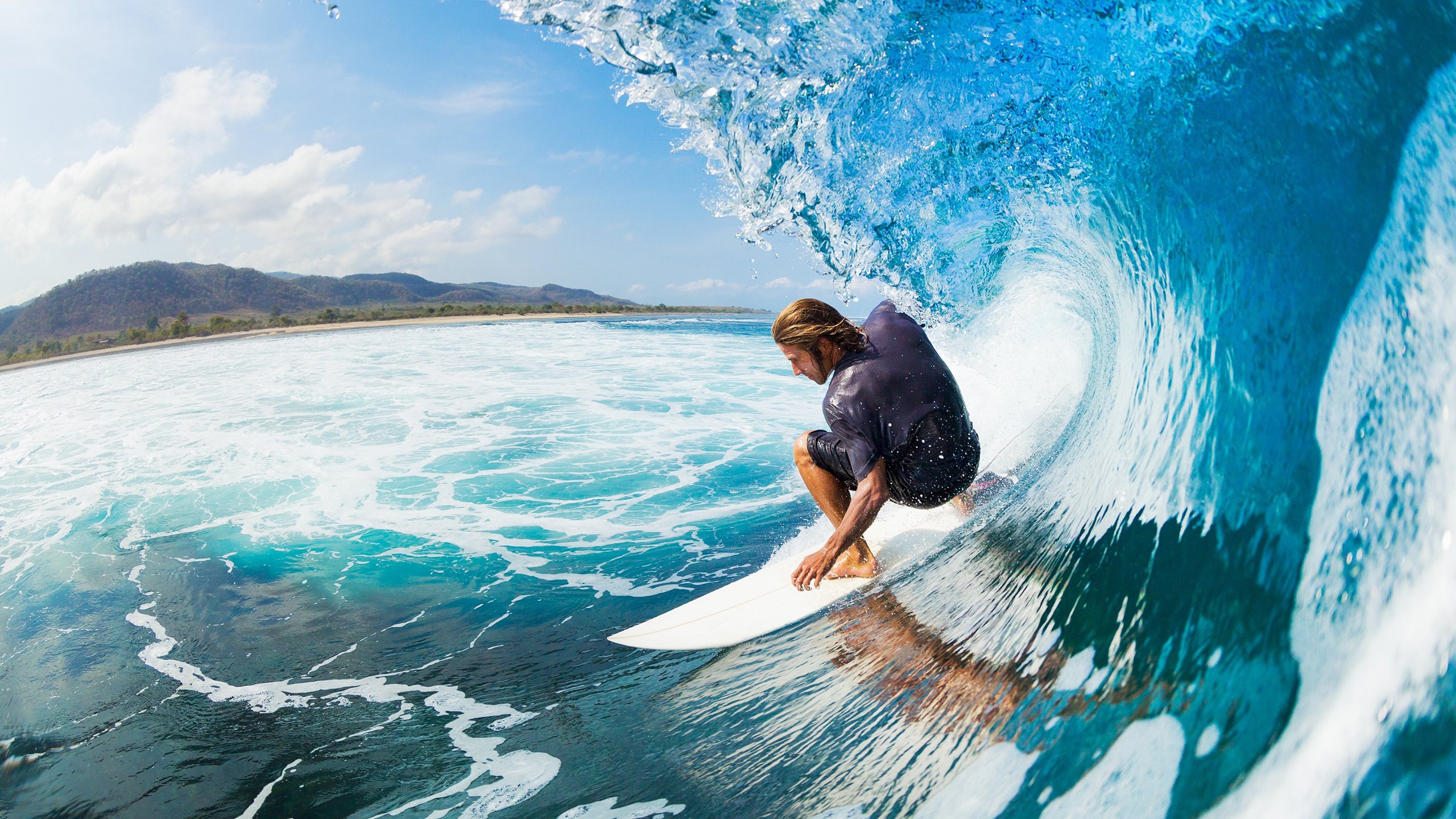 赛道与球场，当哈利伯顿在F1接管比赛，广厦已为湖人写下终章